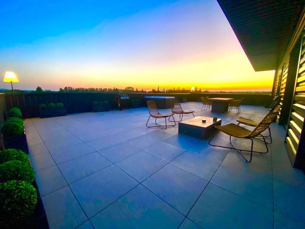 Saint Remy De Provence Roof Top Avec Jacuzzi エクステリア 写真